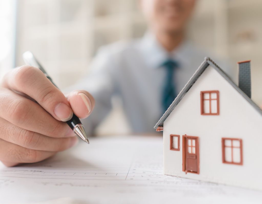 Can I increase the rent on my Victorian investment property