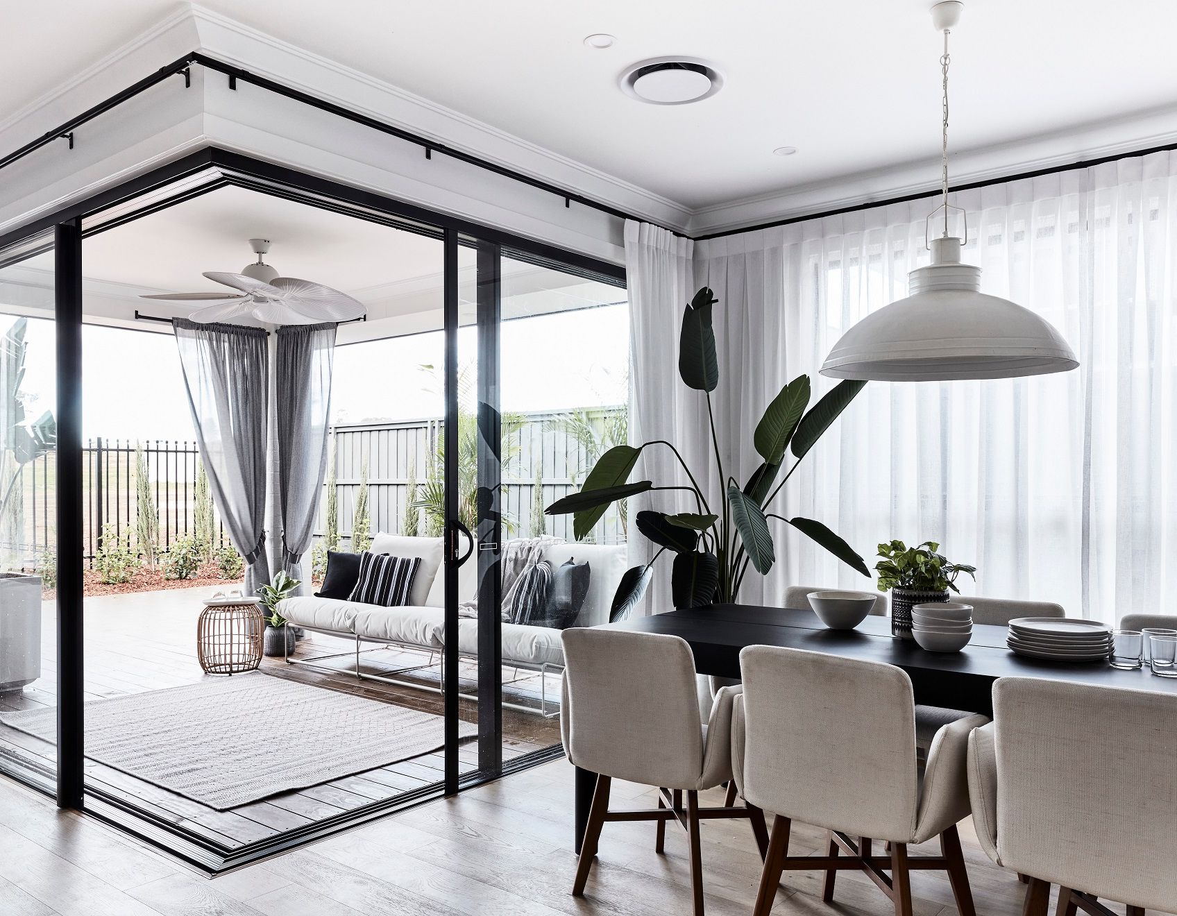 The Art of Indoor Outdoor Living | Woodards
