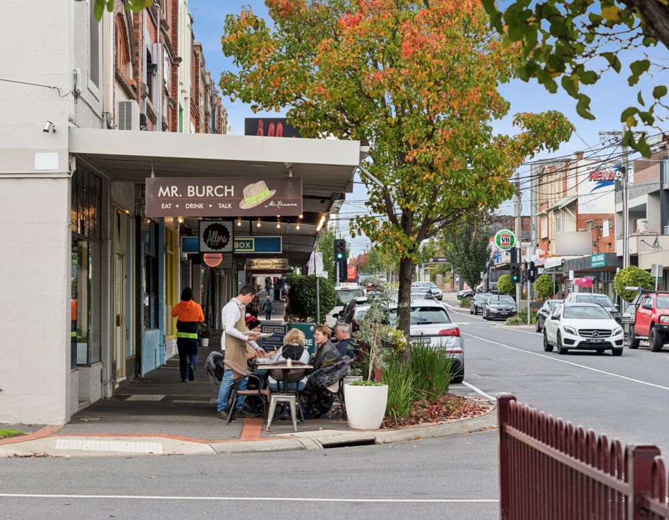 McKinnon Shops