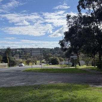 Wandin East