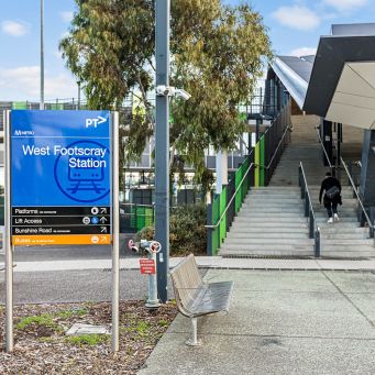 West Footscray station