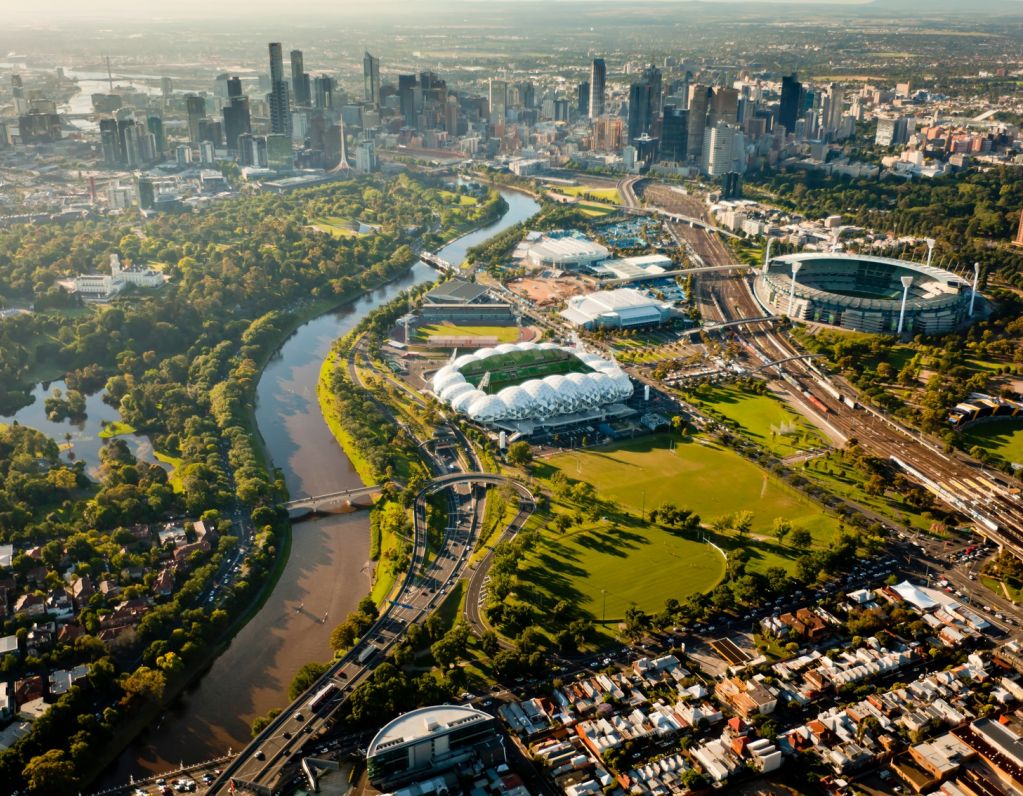 things to do in Melb shutterstock 1072826414 LR